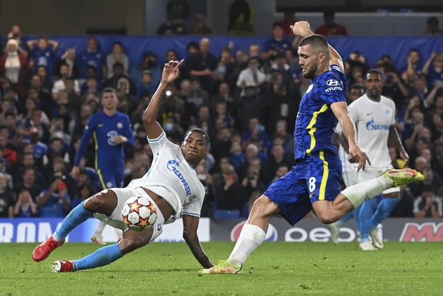 琼斯34分阿不都16+15 新疆3-1浙江晋级总决赛