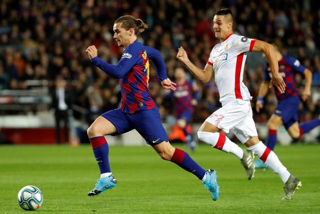 骑士力克步行者锁定季后赛 76人7连胜追平魔术